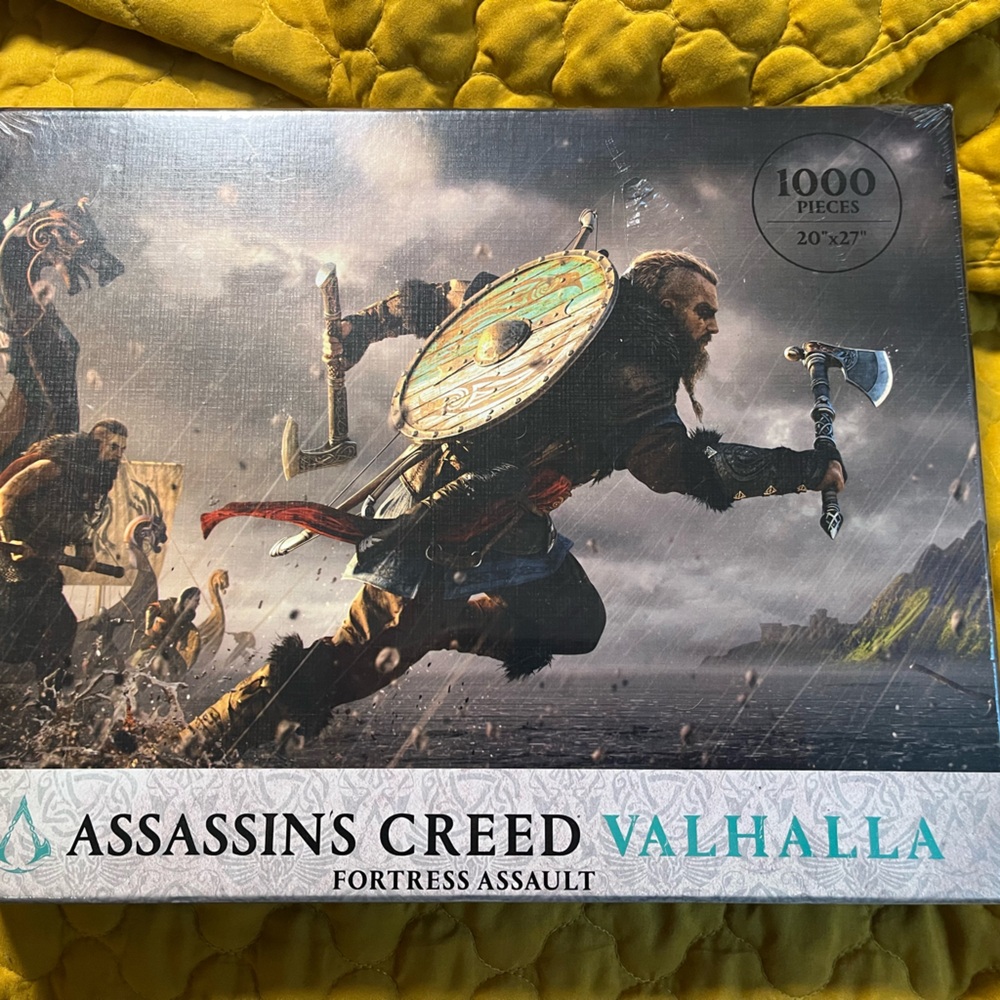 Assassins Creed Valhalla Fortress Assault Puzzle - 1000 Pieces DARKHORSE COMICS
